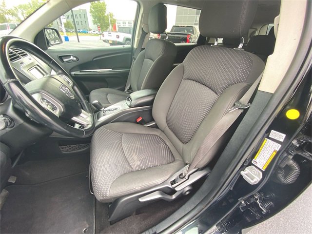Used 2019 Dodge Journey SE w/ Connectivity Group image 18