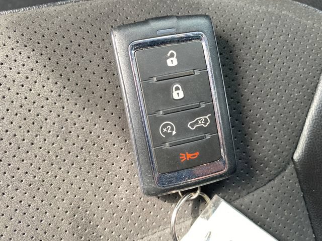Used 2023 Jeep Grand Cherokee Altitude AWD/4WD image 25