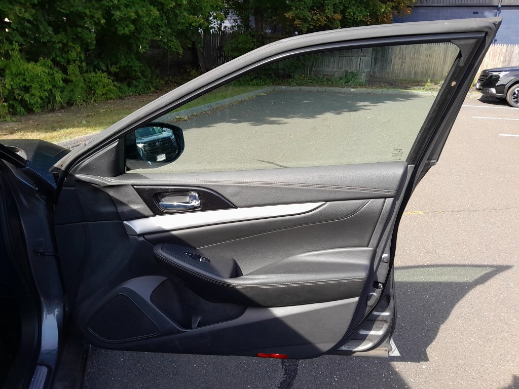 Used 2018 Nissan Maxima 3.5 SV FWD image 37