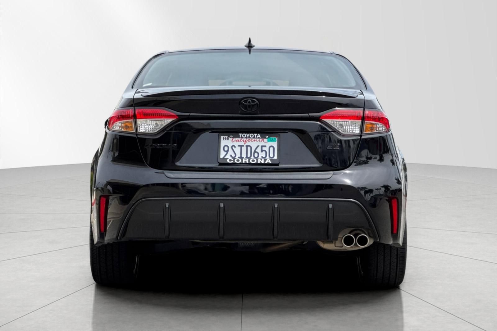 Used 2025 Toyota Corolla SE w/ Convenience Package image 5