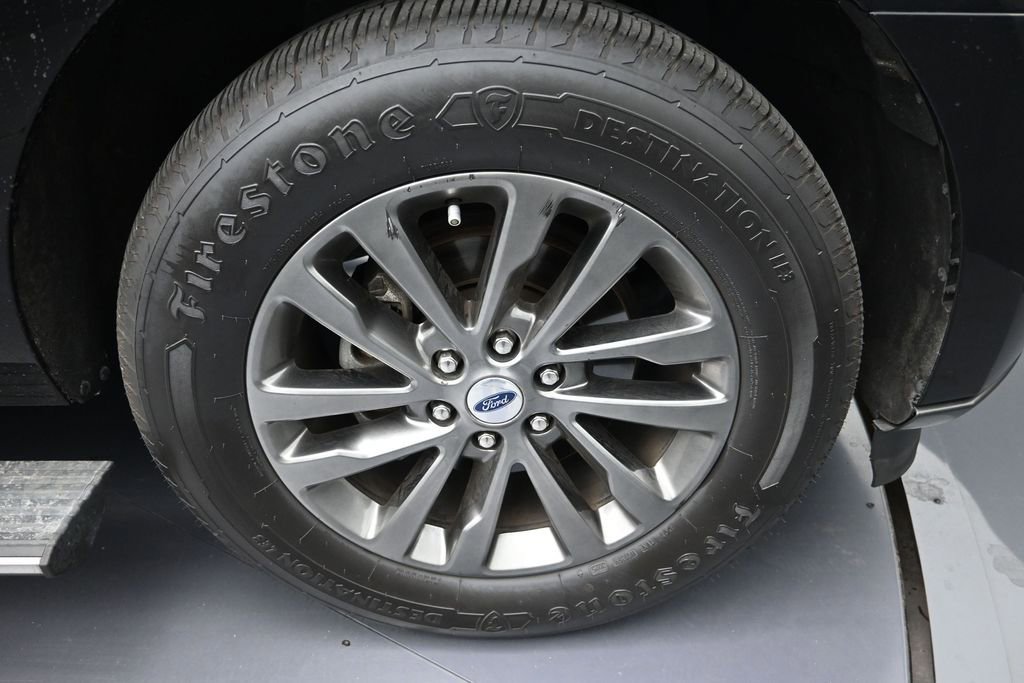Used 2020 Ford Expedition Max Limited RWD image 9