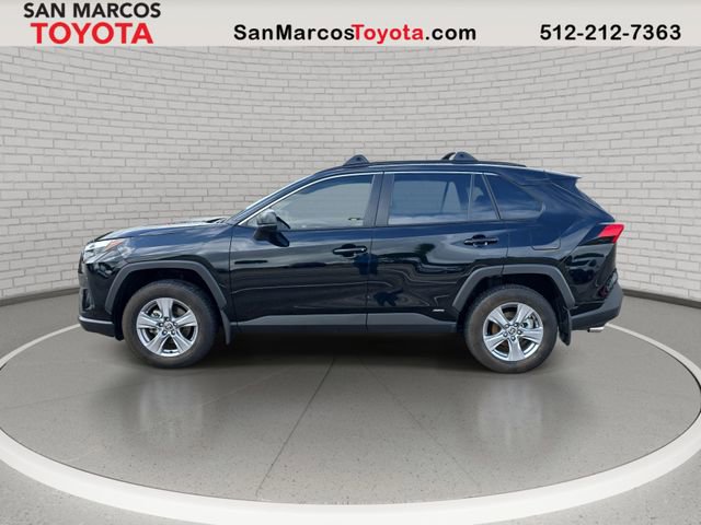Used 2025 Toyota RAV4 LE image 8
