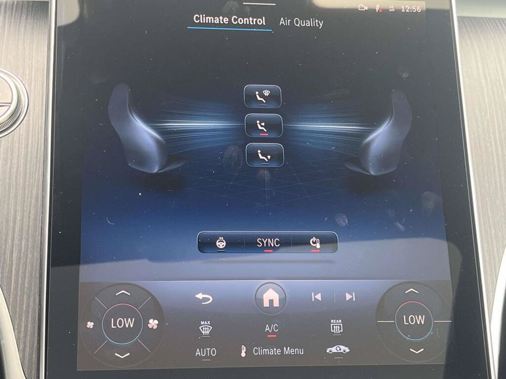 New 2026 Mercedes-Benz C 300 4MATIC Sedan image 27