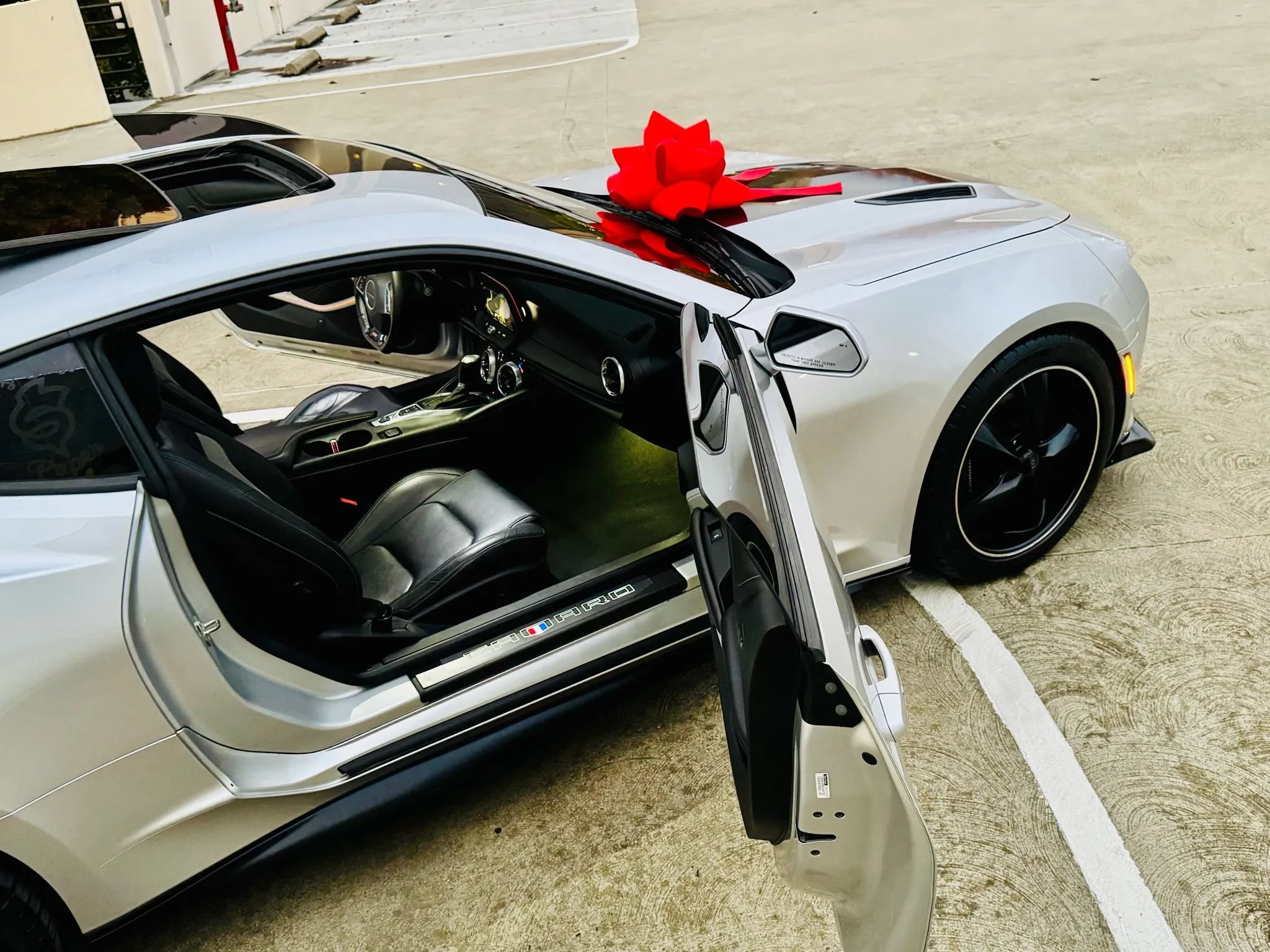 Used 2016 Chevrolet Camaro SS RWD image 46