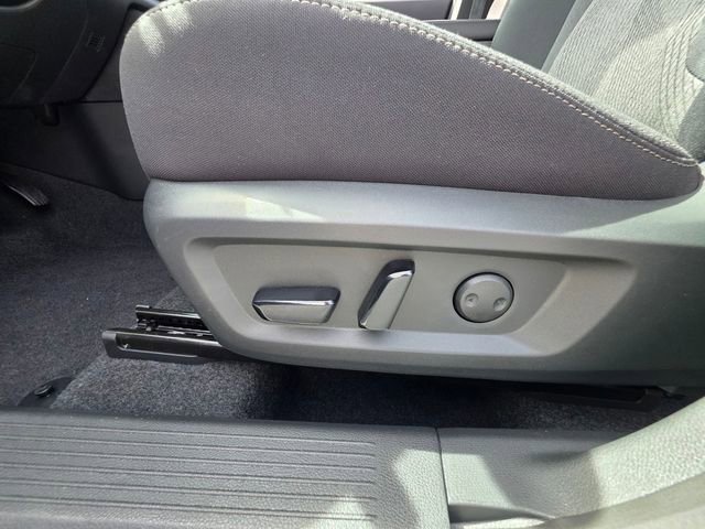 New 2026 Nissan Rogue SV w/ Cold Weather Package AWD/4WD image 23