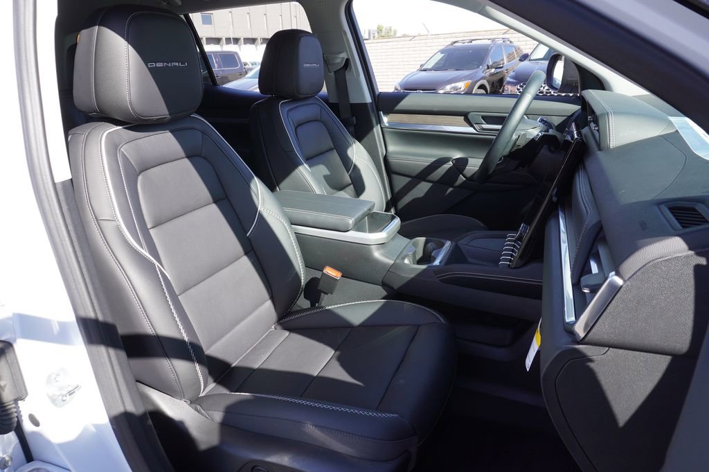 New 2026 GMC Terrain Denali image 12