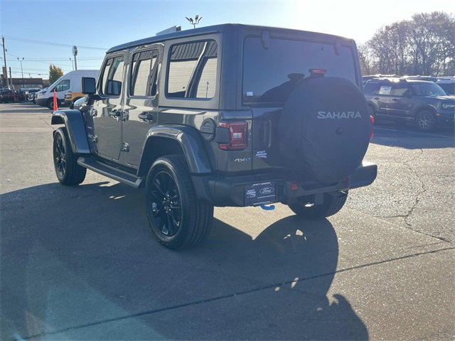 Used 2023 Jeep Wrangler Unlimited Sahara w/ Cold Weather Group image 5