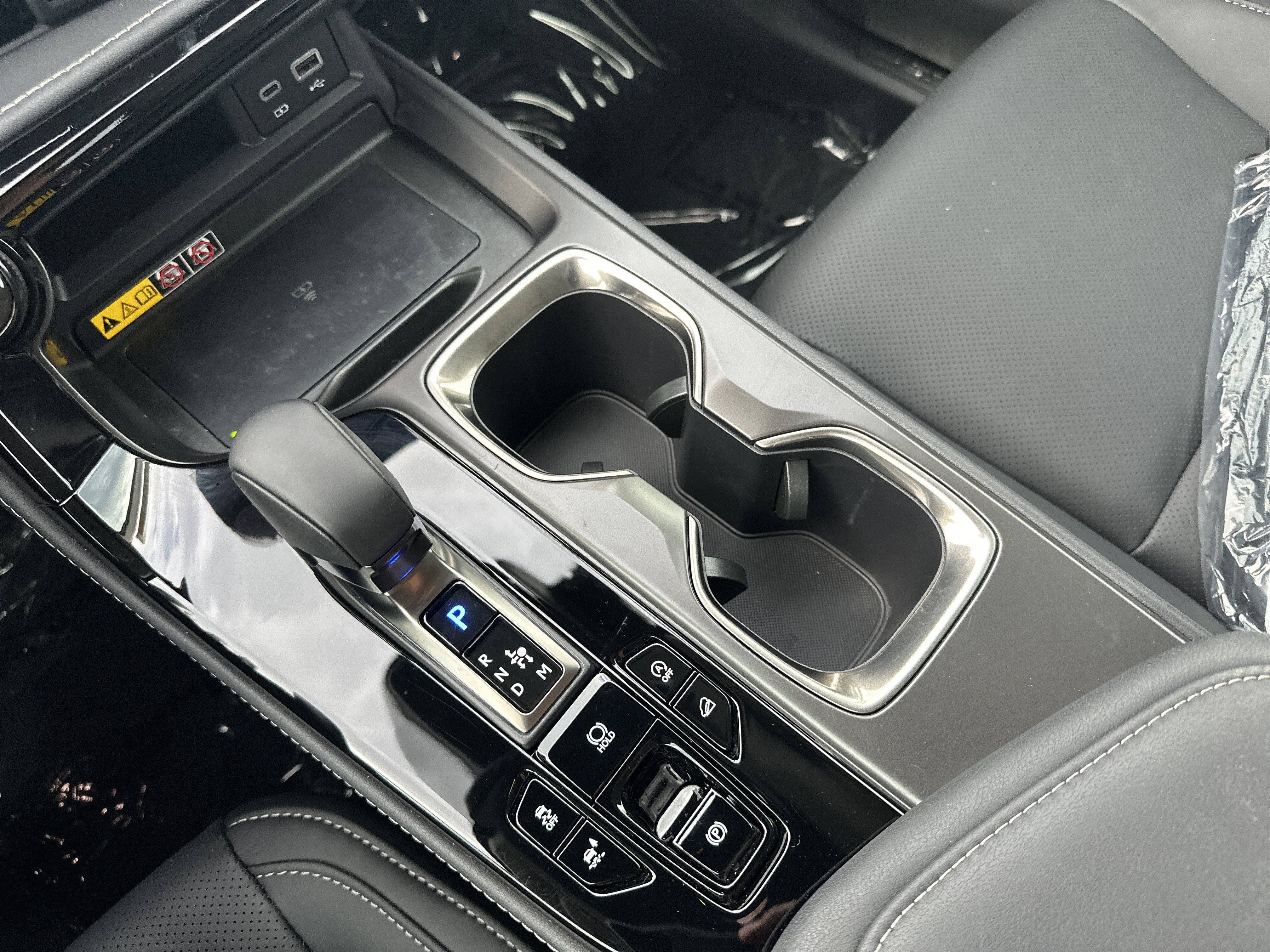 Certified 2025 Lexus NX 350 AWD w/ Cold Area Package image 26