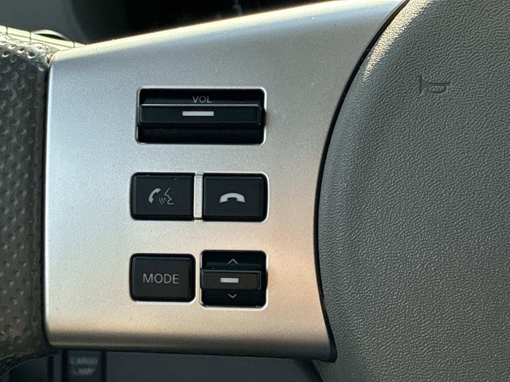 Used 2020 Nissan Frontier SV RWD image 25