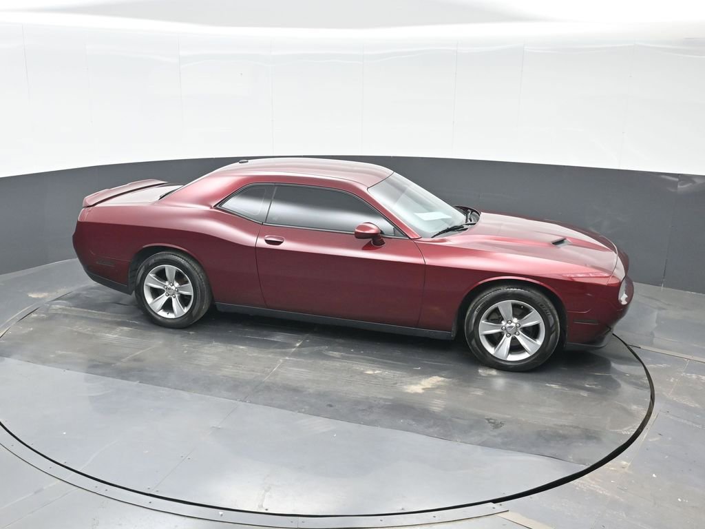 Used 2020 Dodge Challenger SXT image 30