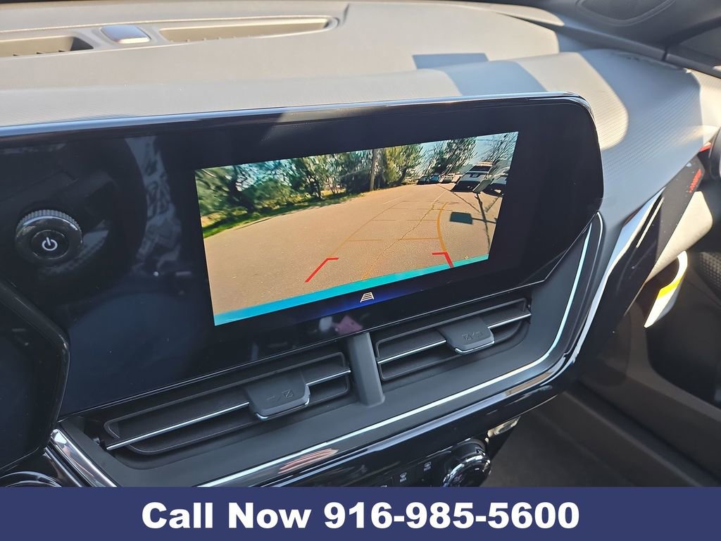 New 2026 Chevrolet Trax RS w/ Sunroof Package image 18