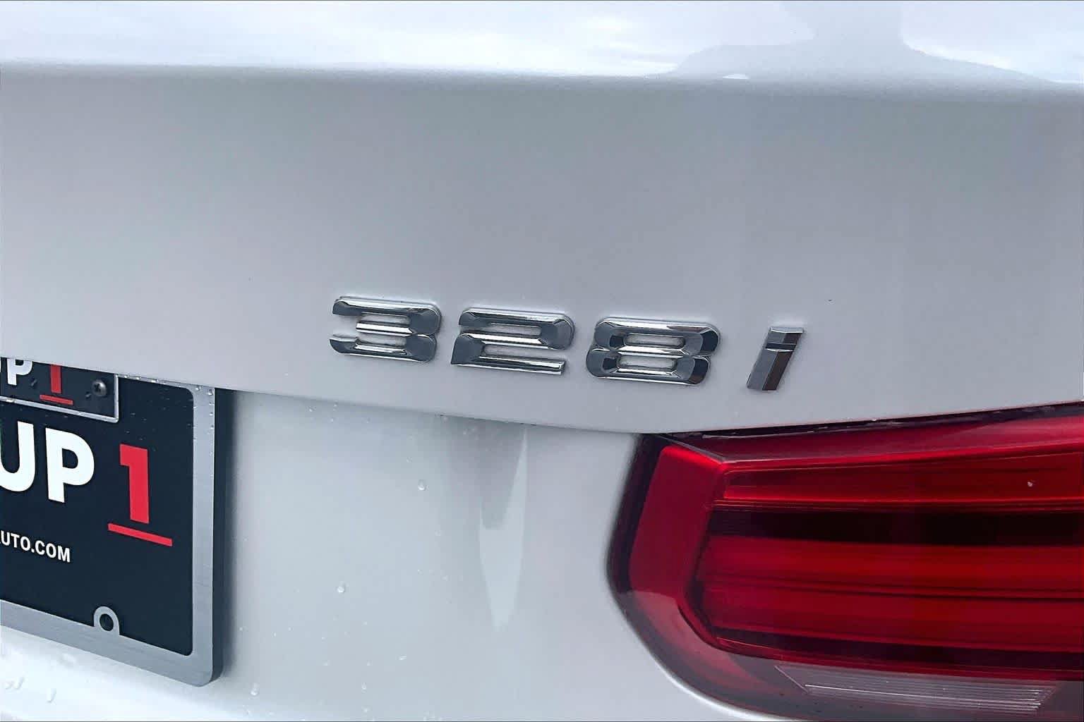 Used 2016 BMW 328i Sedan RWD image 31