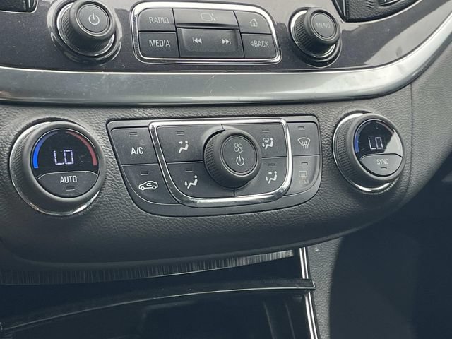 Used 2020 Chevrolet Impala LT FWD image 16