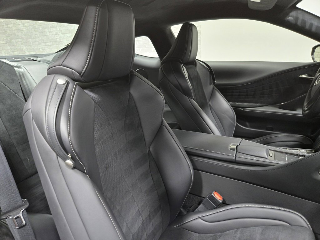 Used 2023 Lexus LC 500 Coupe w/ Performance Package image 44