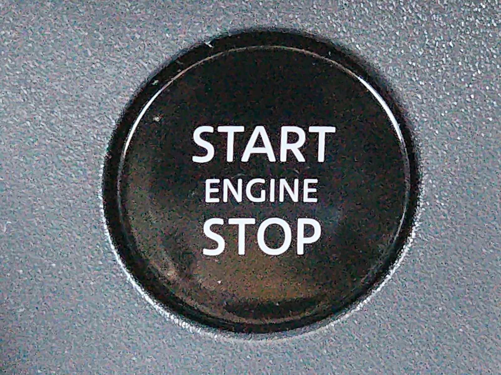 Used 2024 Nissan Rogue SV w/ SV Premium Package image 23