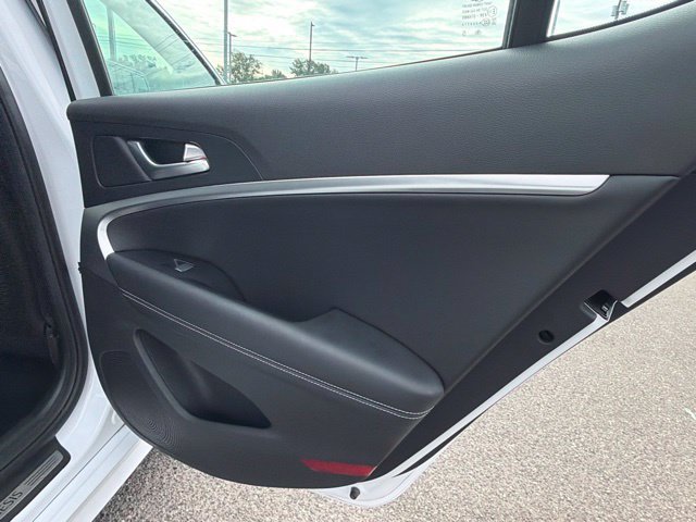 Used 2025 Genesis G70 2.5T AWD/4WD image 11