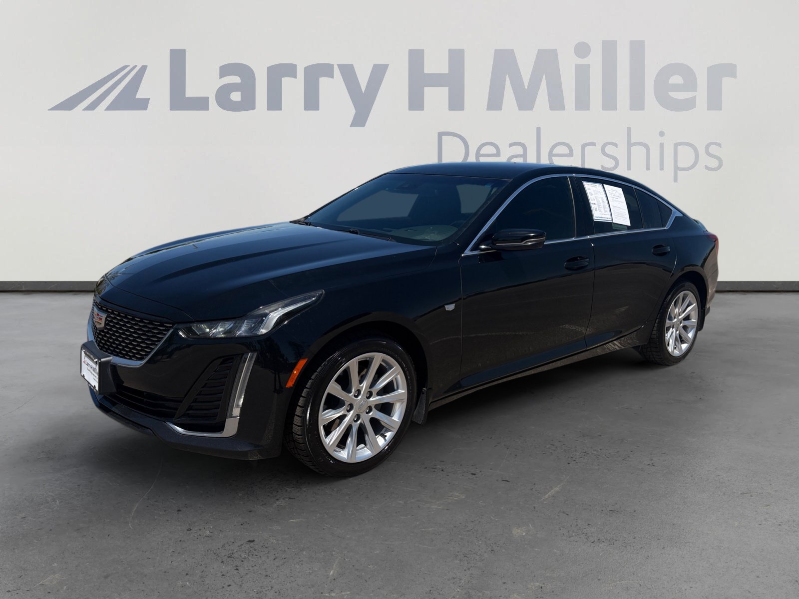 Used 2020 Cadillac CT5 Luxury w/ Cold Weather Package AWD/4WD image 1