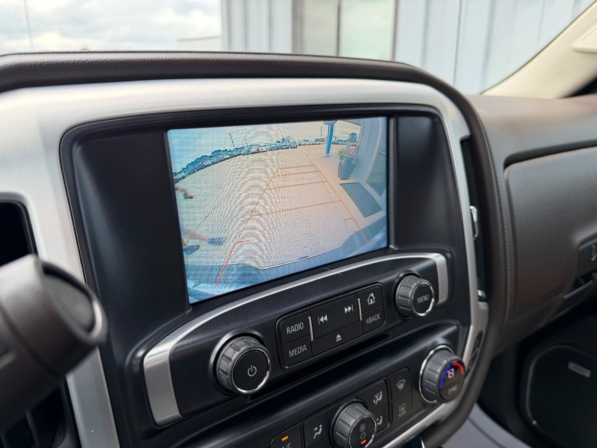 Used 2018 GMC Sierra 1500 SLT AWD/4WD image 16
