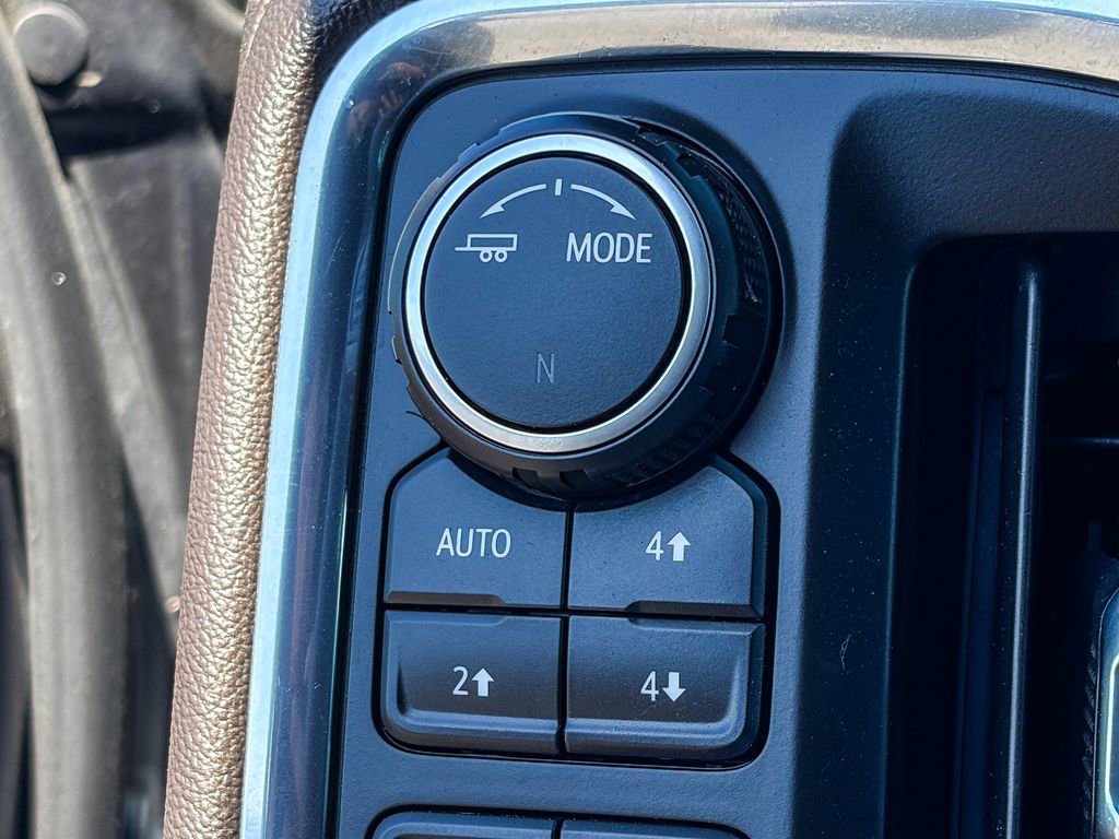 Used 2020 Chevrolet Silverado 1500 RST AWD/4WD image 52