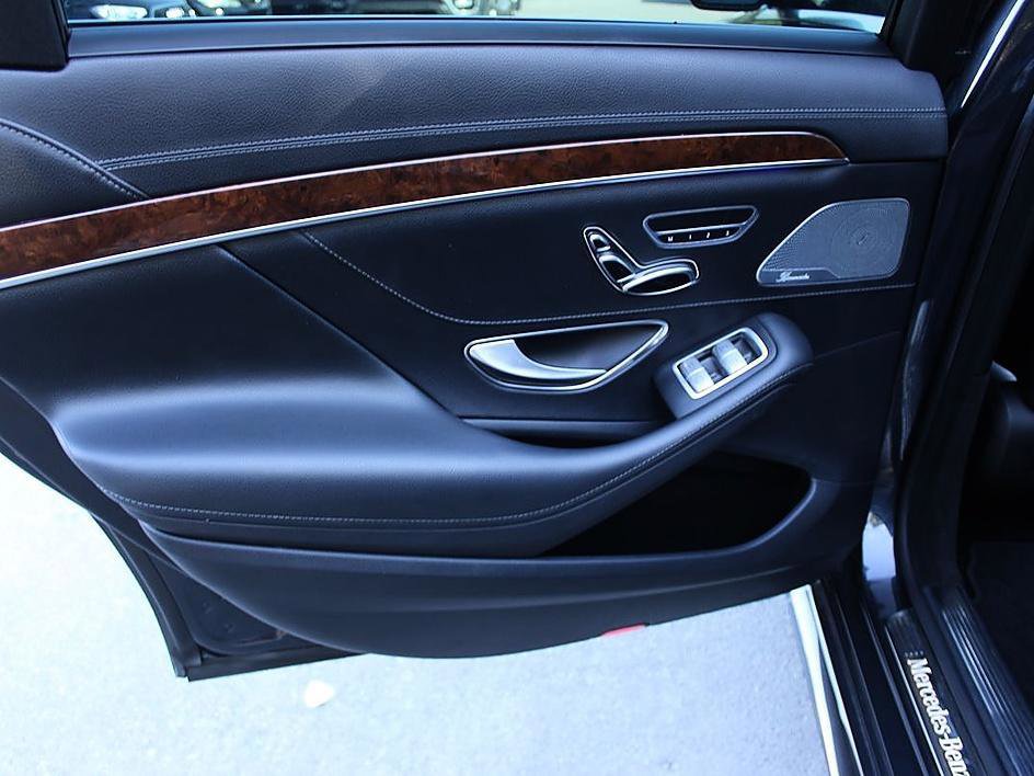 Used 2014 Mercedes-Benz S 550 Sedan image 15