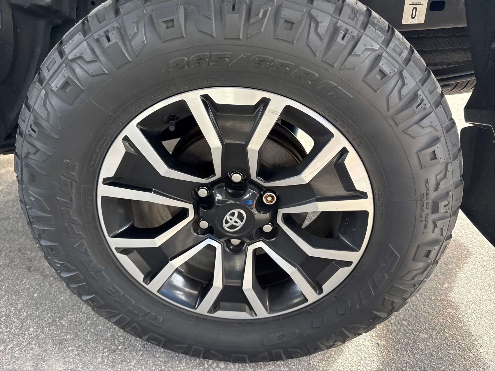 Used 2021 Toyota Tacoma SR5 image 15