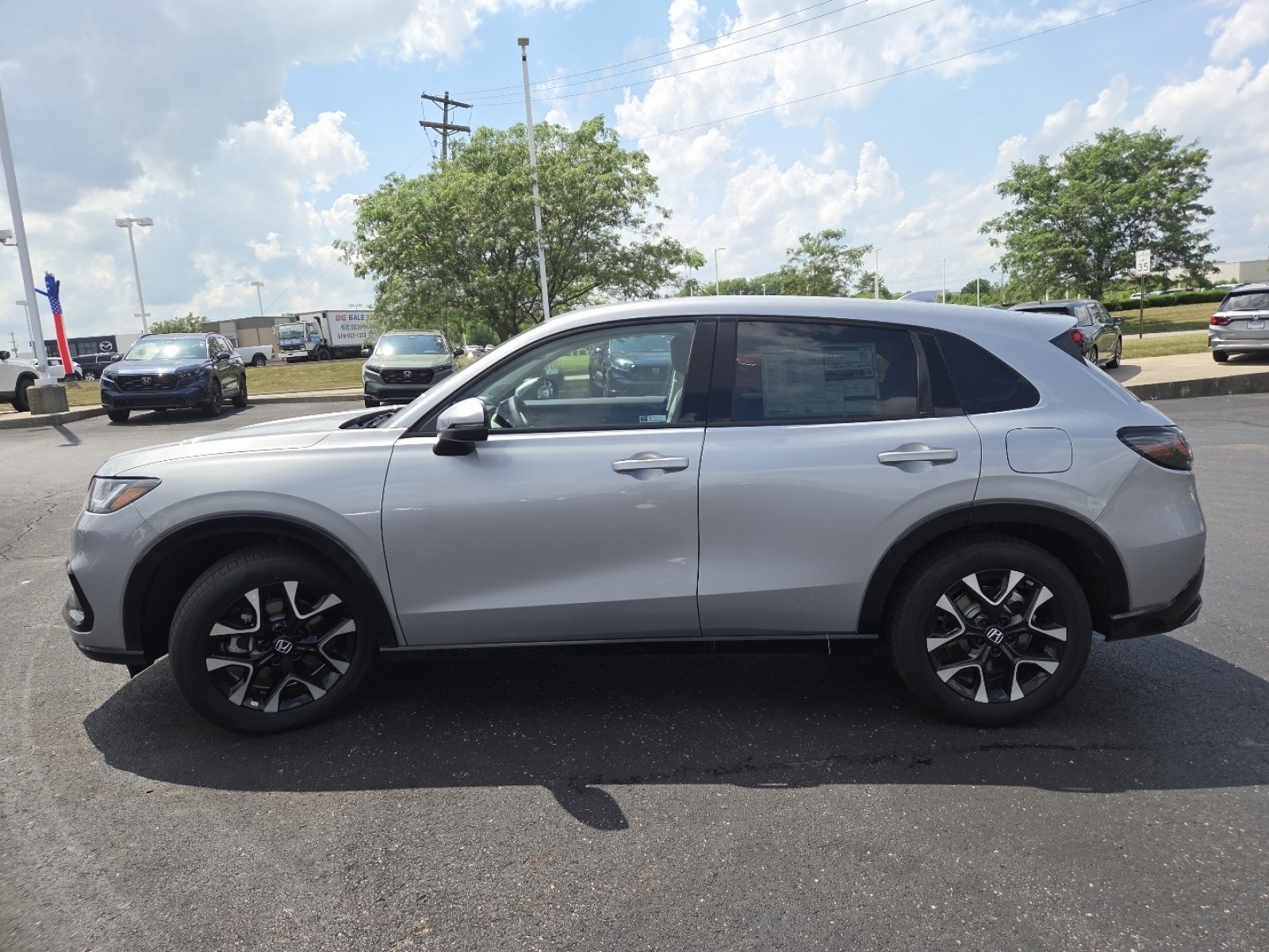 New 2027 Honda HR-V EX-L image 16