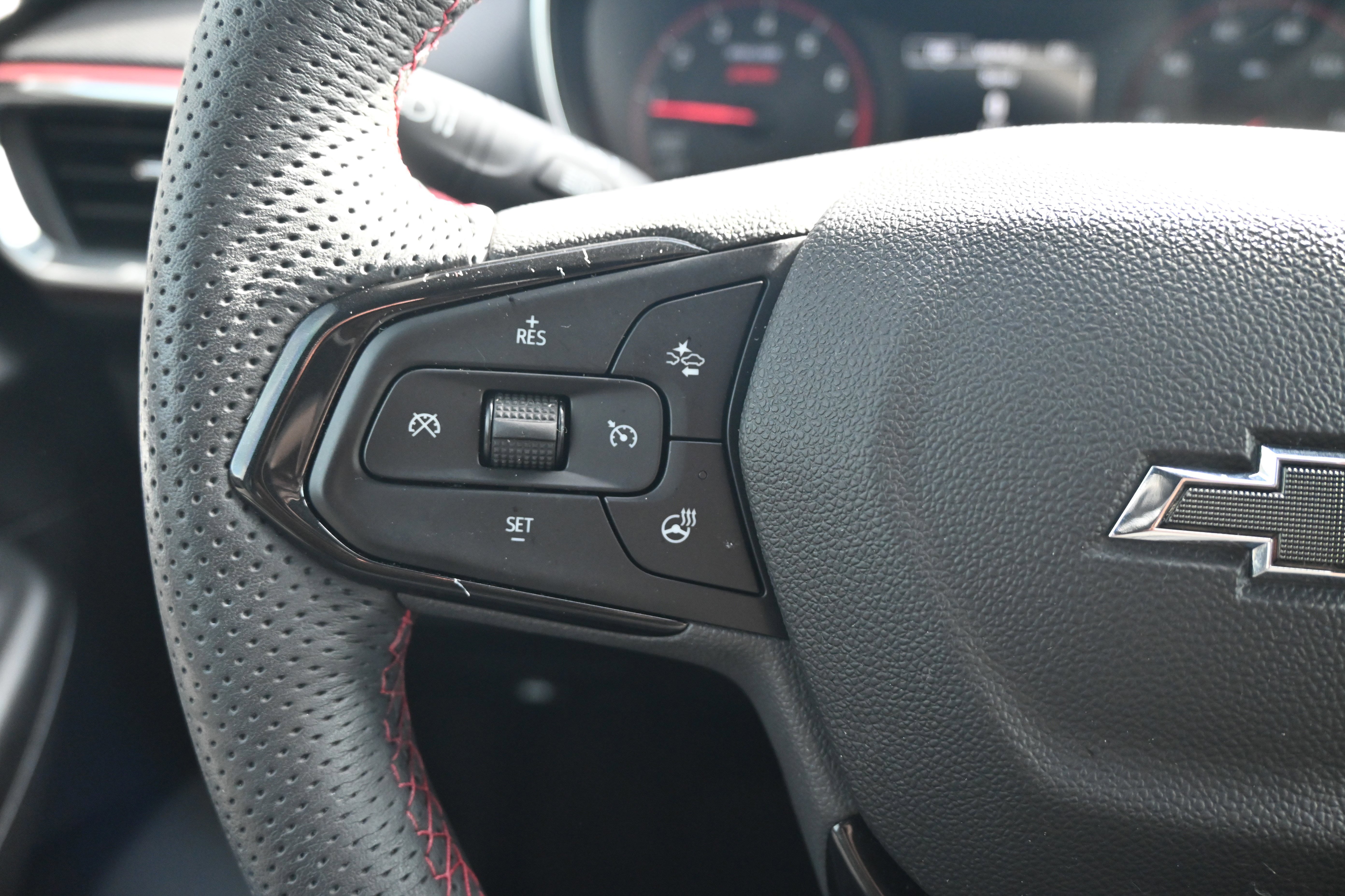 Used 2023 Chevrolet TrailBlazer RS image 19