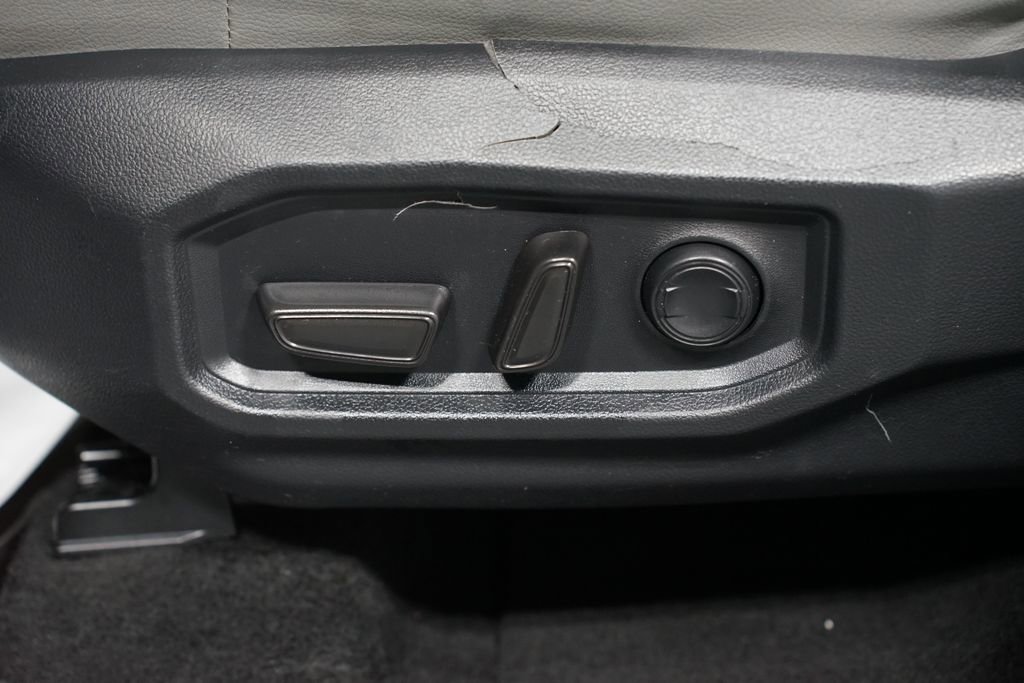 Used 2024 Toyota Tundra SR5 w/ SR5 Premium Package image 34