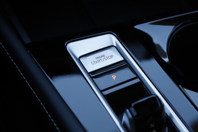 Used 2024 Volkswagen Atlas SE image 24