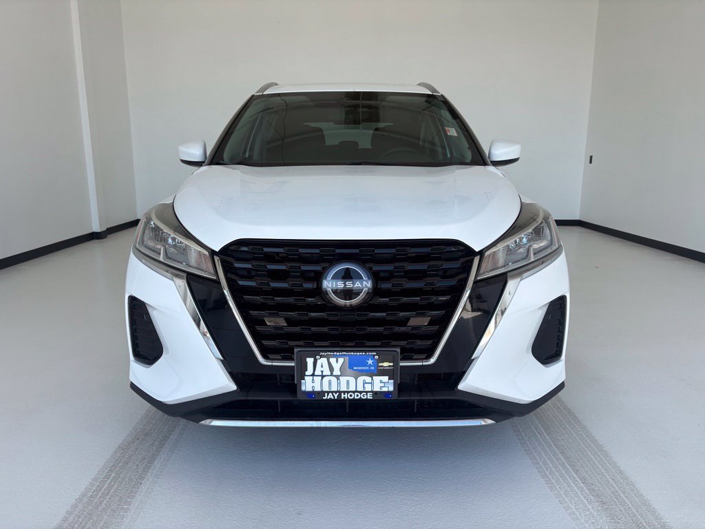 Used 2023 Nissan Kicks SV FWD image 13
