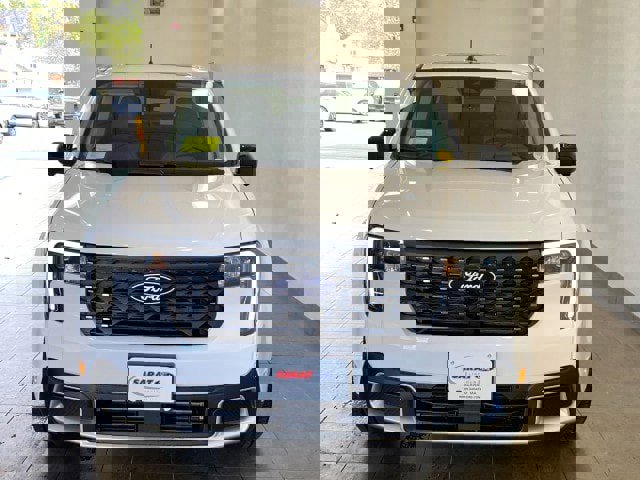 New 2025 Ford Maverick Lariat w/ 4K Tow Package image 3