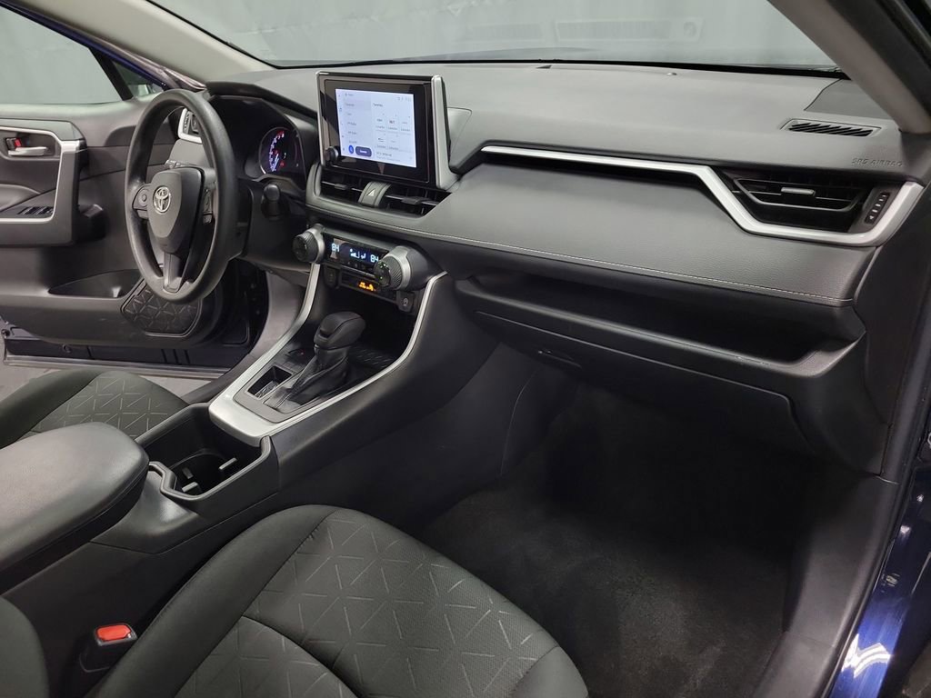 Used 2023 Toyota RAV4 XLE w/ Convenience Package image 23