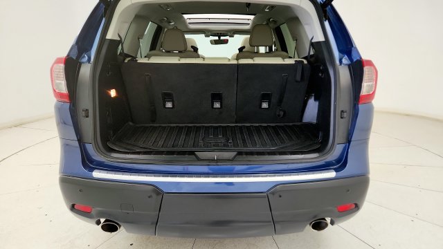 Used 2022 Subaru Ascent Limited w/ Technology Package AWD/4WD image 30