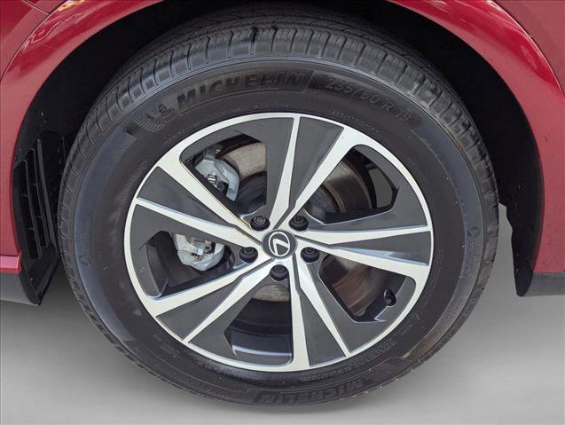 Used 2025 Lexus RX 350 FWD w/ Technology Package image 23