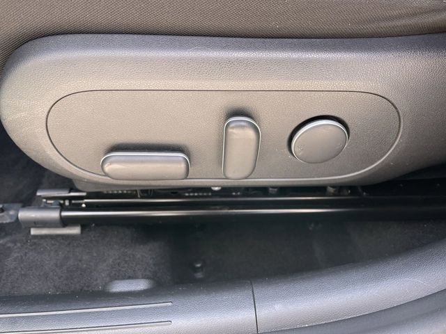 Used 2024 Hyundai Kona SEL AWD/4WD image 12