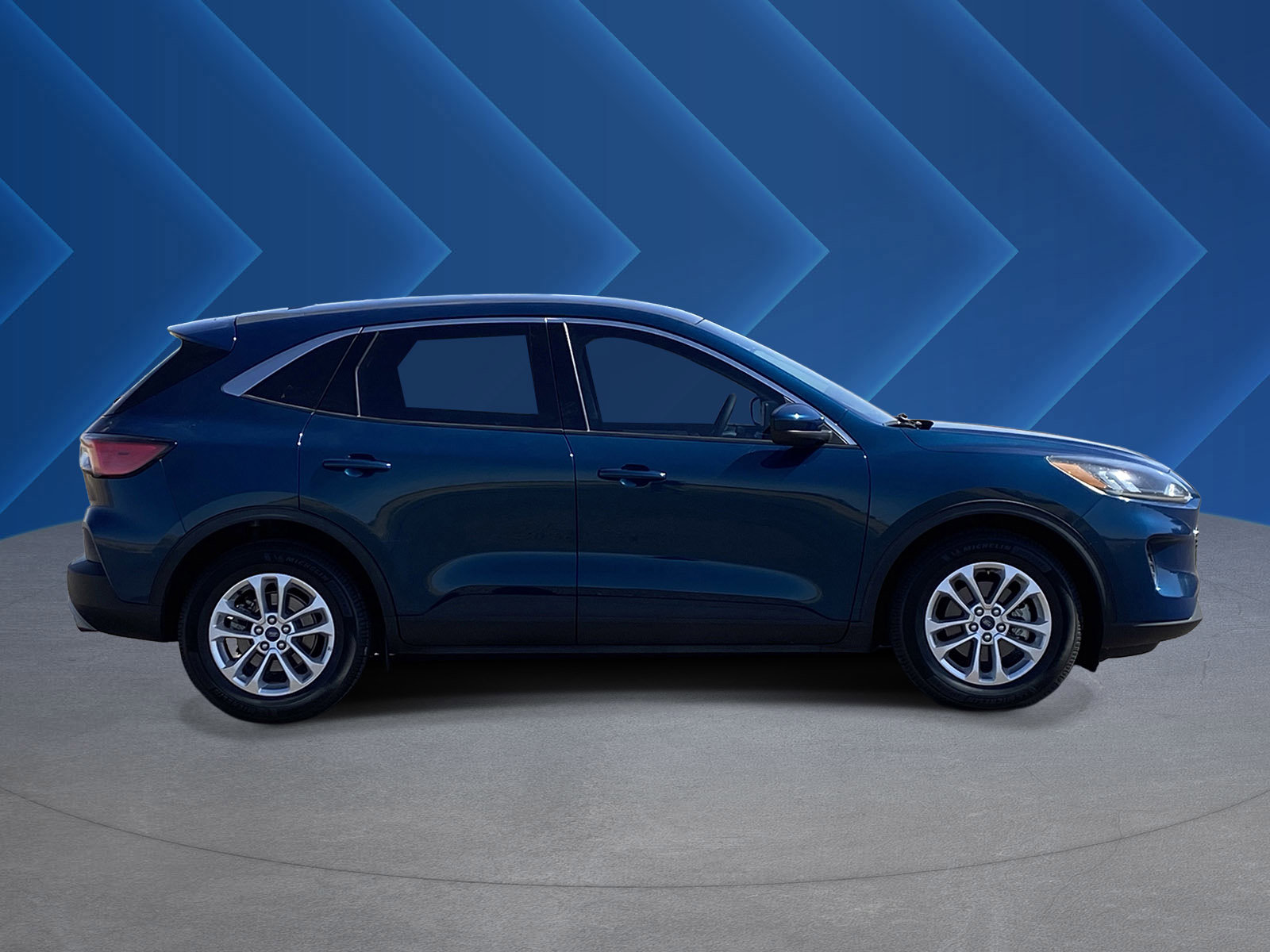 Used 2020 Ford Escape SE FWD video 2