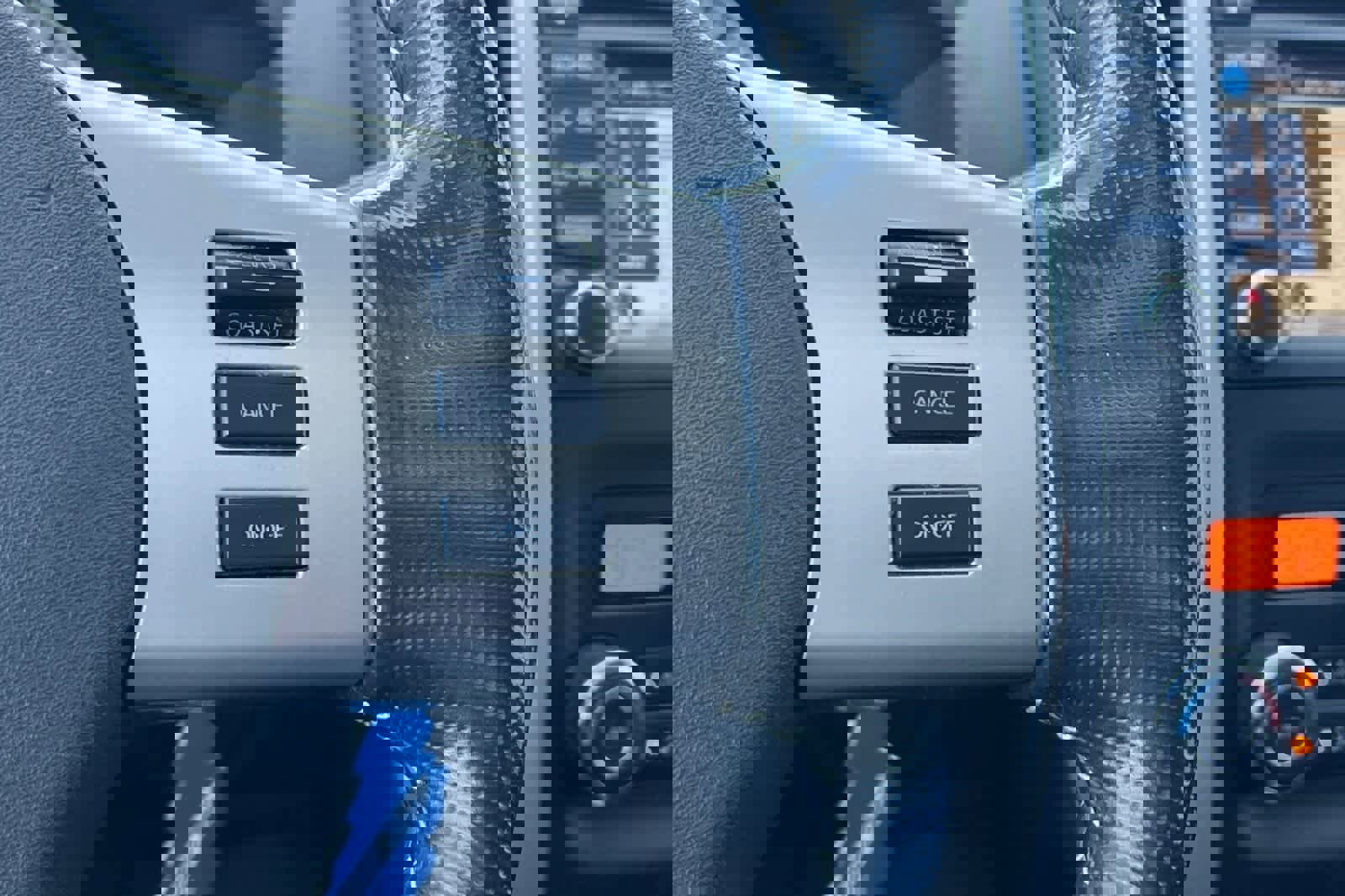 Used 2021 Nissan Frontier PRO-4X w/ Pro-4x Utility Package image 28