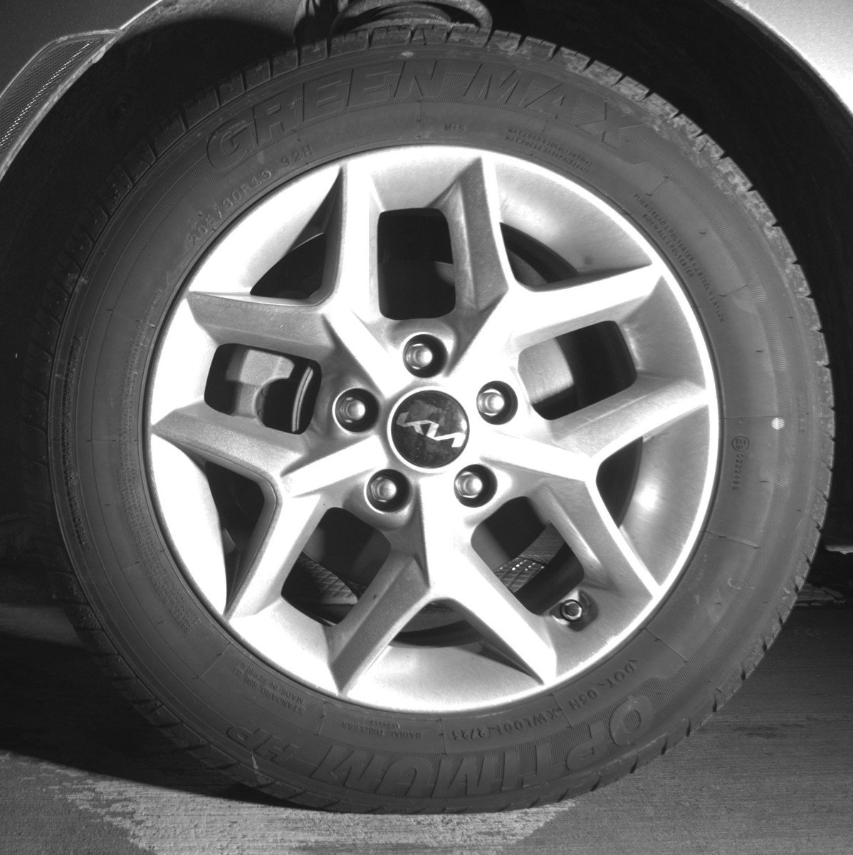 Used 2025 Kia Soul LX w/ LX Technology Package FWD image 12