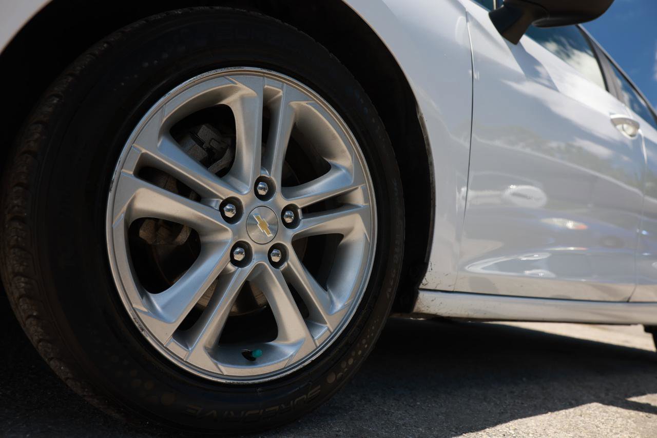 Used 2018 Chevrolet Cruze LT image 30