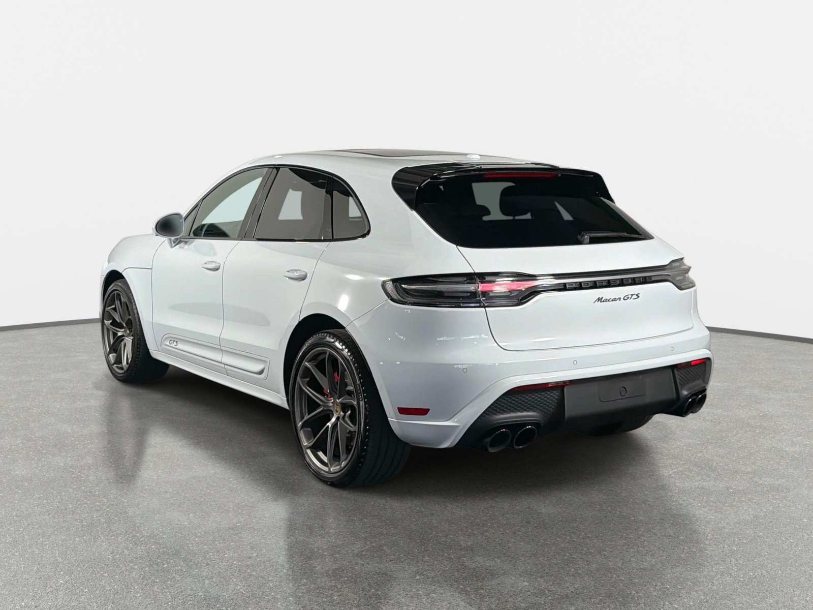 Used 2024 Porsche Macan GTS AWD/4WD image 5