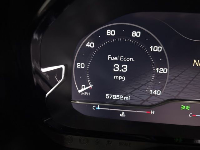 Used 2024 GMC Yukon XL Denali image 19