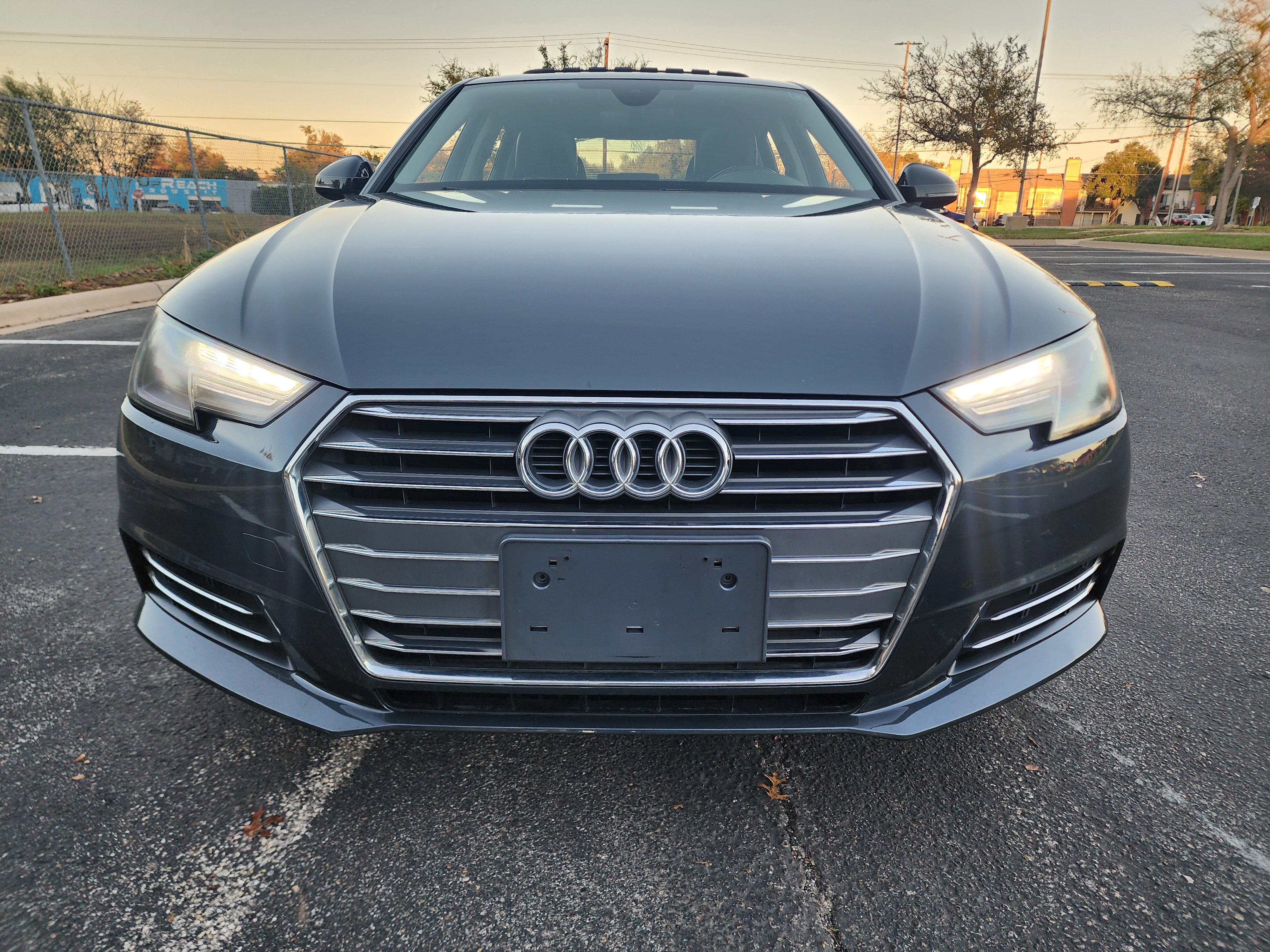 Used 2017 Audi A4 2.0T Ultra Premium w/ Convenience Package image 2