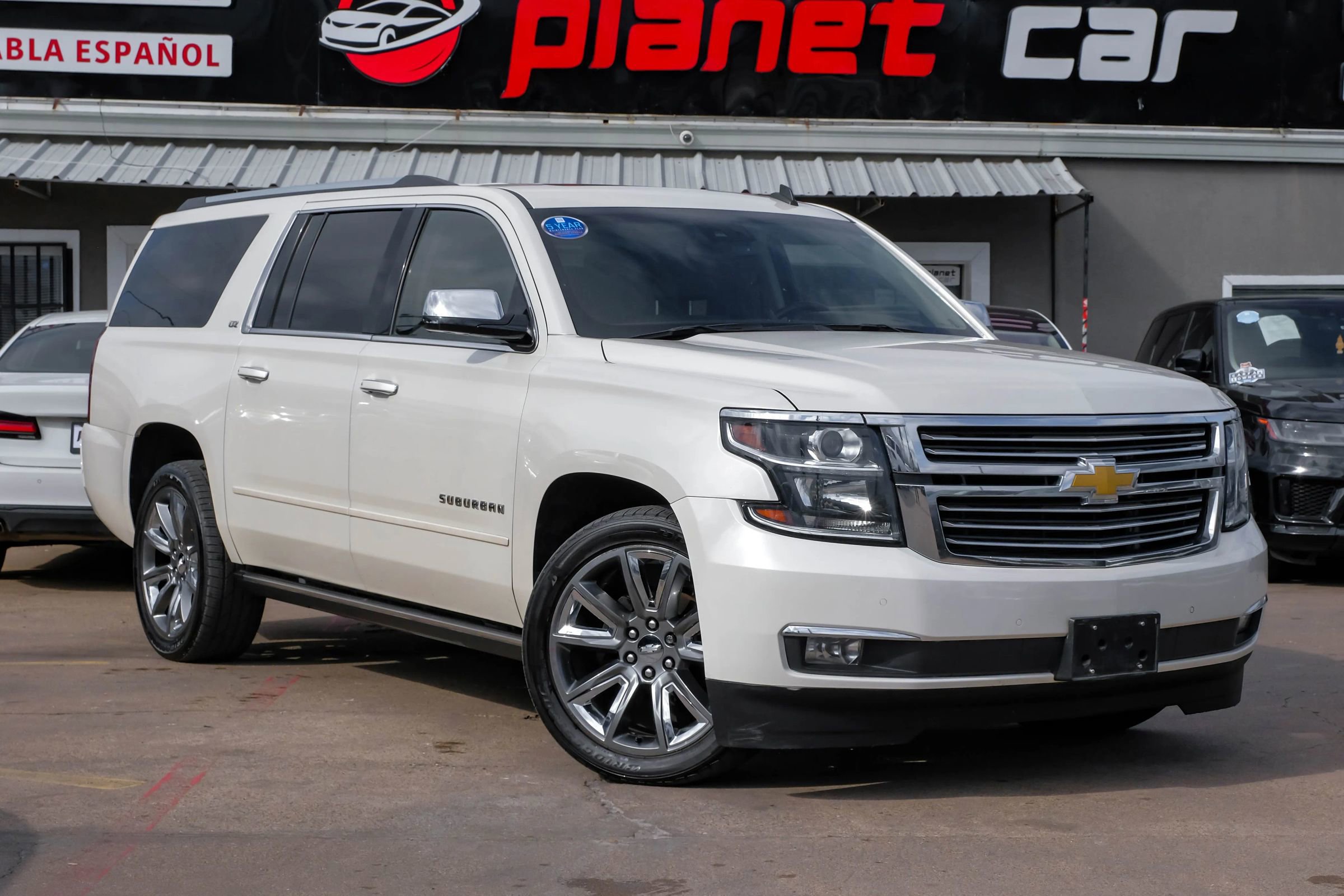 Used 2015 Chevrolet Suburban LTZ image 9