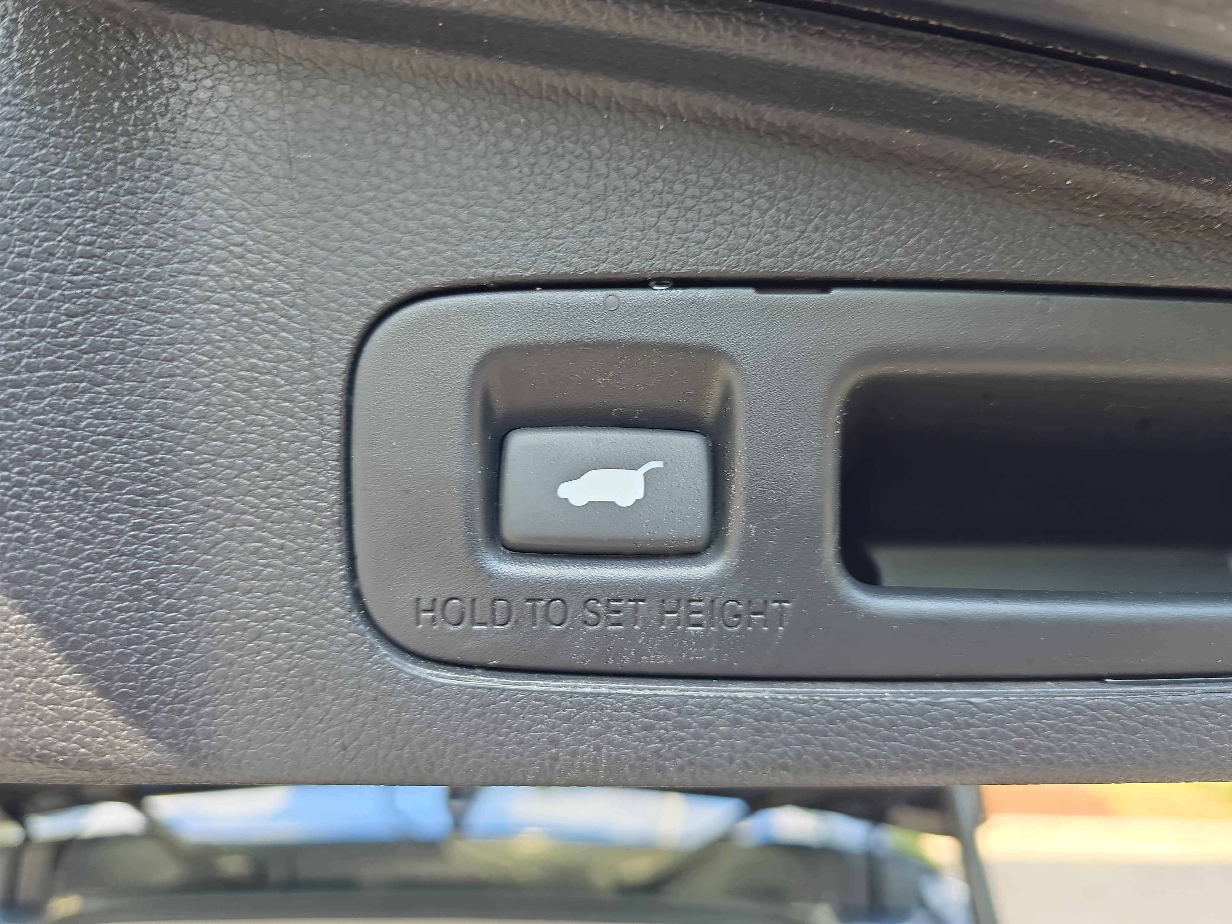 Used 2020 Honda CR-V Touring image 13