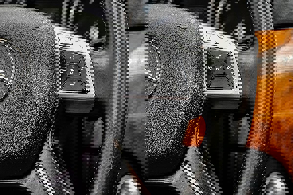 Used 2014 Mercedes-Benz GL 450 4MATIC image 16