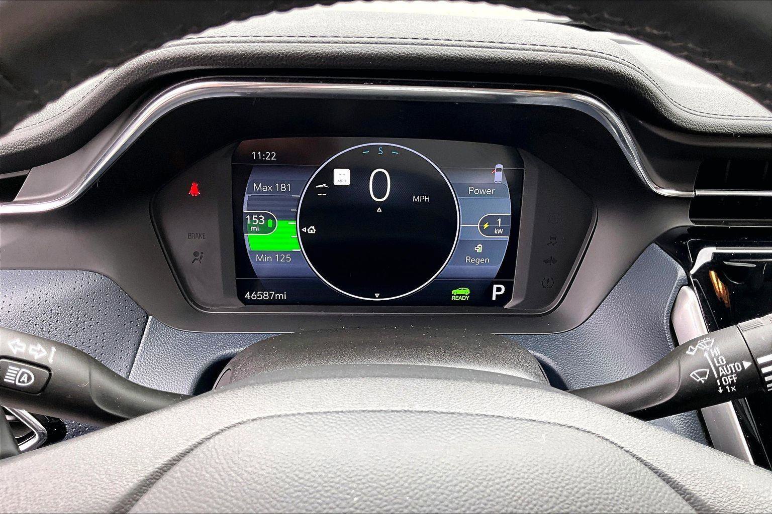 Used 2022 Chevrolet Bolt EUV Premier w/ Sun & Sound Package FWD image 20