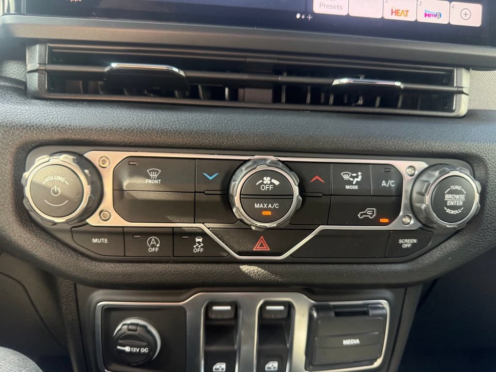 New 2026 Jeep Wrangler Sport AWD/4WD image 25