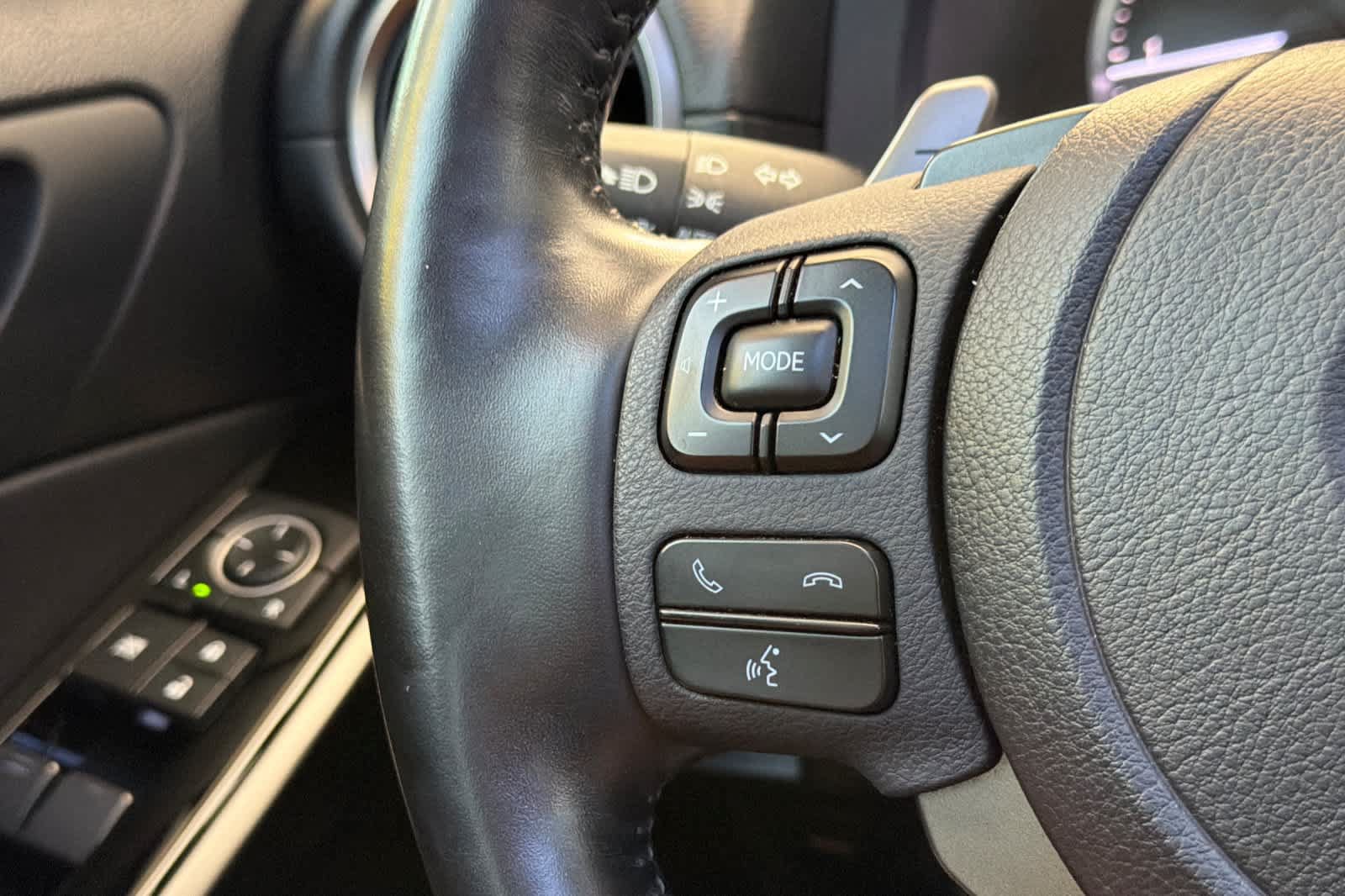 Used 2021 Lexus IS 300 w/ Comfort Package RWD image 25