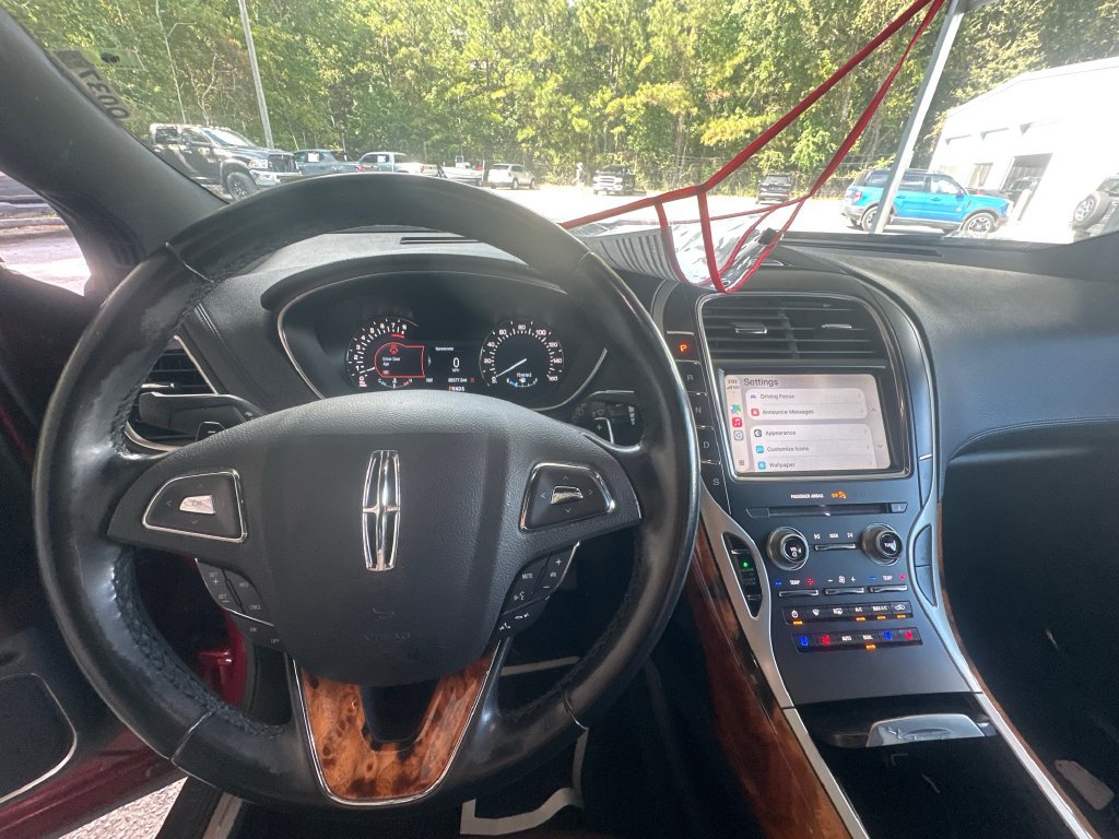 Used 2017 Lincoln MKX Reserve FWD image 14