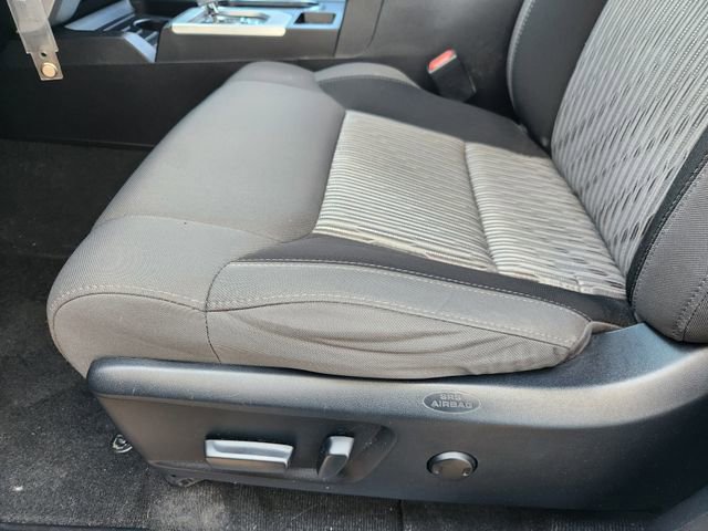 Used 2016 Toyota Tundra SR5 w/ SR5 Upgrade Package RWD image 22